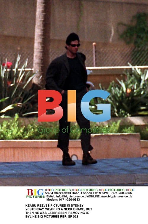 Keanu Reeves spotted wearing neck brace in Sydney