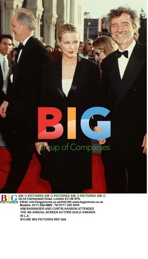 Kim Bassinger and Curtis Hanson at SAG Awards