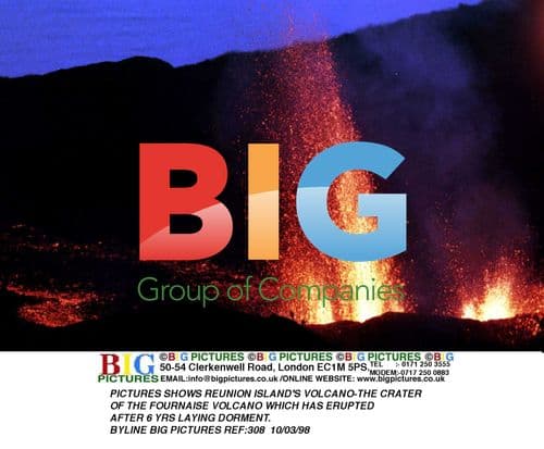 Reunion Island's Fournaise Volcano Erupts