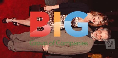 Spielberg and Capshaw at 'Primary Colors' Premiere