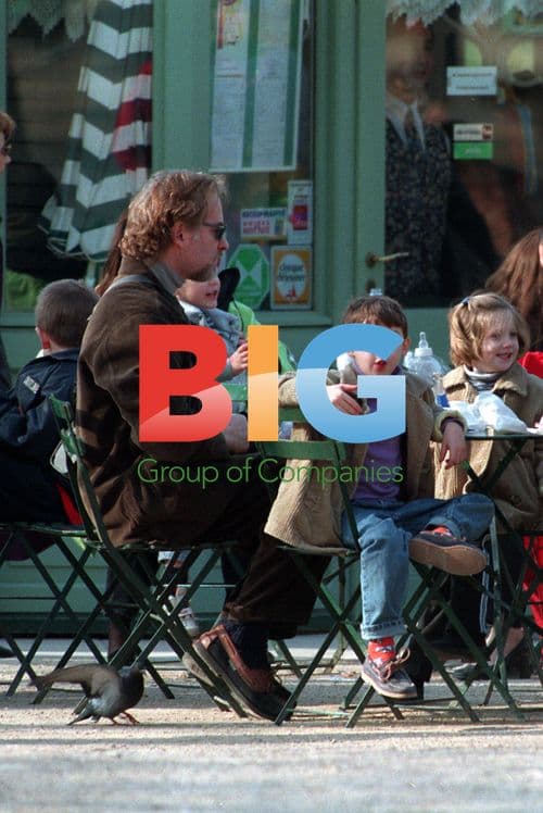 Kevin Kline with family in Paris