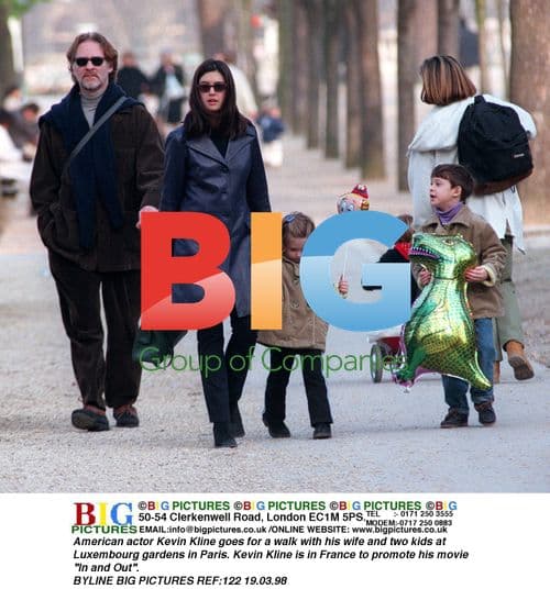 Kevin Kline with family in Paris