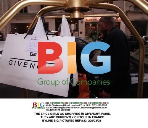 Spice Girls Go Shopping in Givenchy, Paris