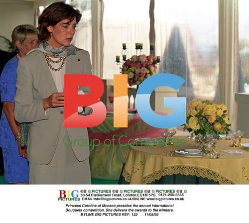 Princess Caroline presides bouquets competition