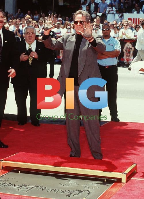 Warren Beatty Honored at Mann's Chinese Theatre