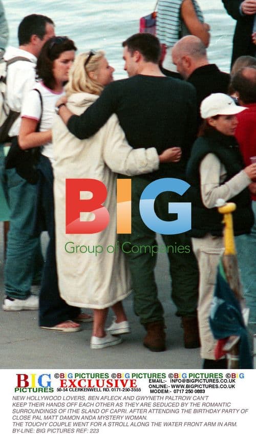 Ben Affleck and Gwyneth Paltrow's Romantic Stroll in Capri