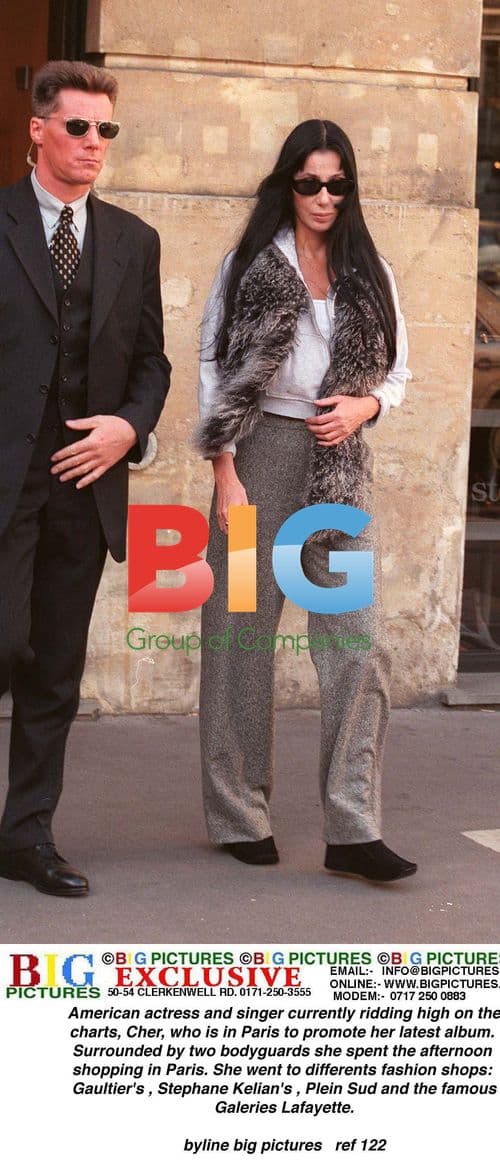 Cher Shopping in Paris