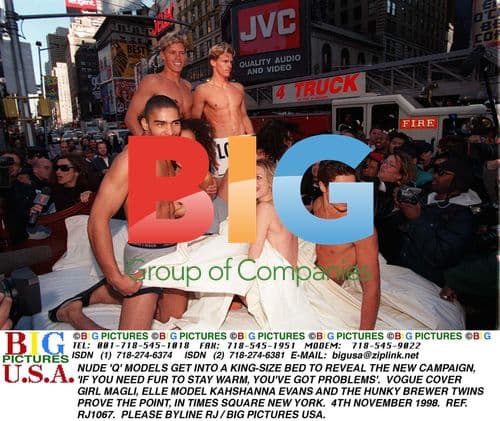 Nude 'Q' Models Reveal New Campaign in Times Square