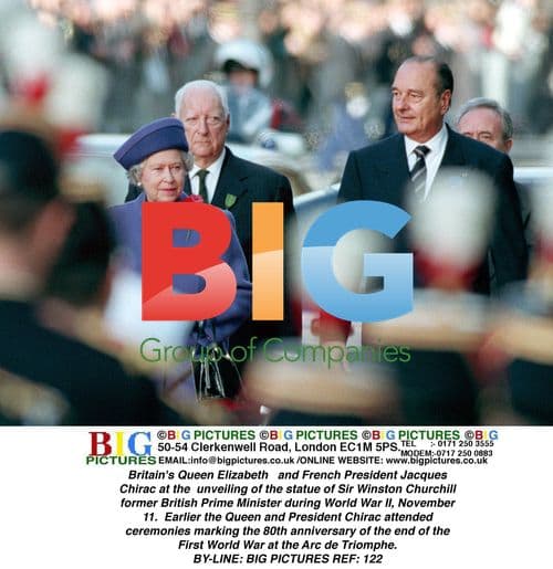 Queen Elizabeth and Jacques Chirac at Churchill Statue Unveiling