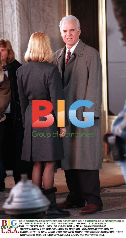 Steve Martin and Goldie Hawn filming "The Out-of-Towners"