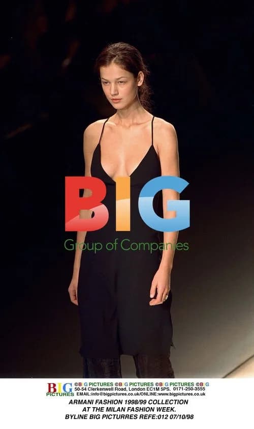 ARMANI Fashion 1998/99 Collection at Milan Fashion Week