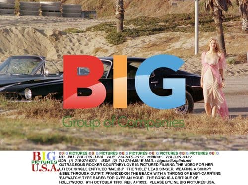 Courtney Love Filming 'Malibu' Video