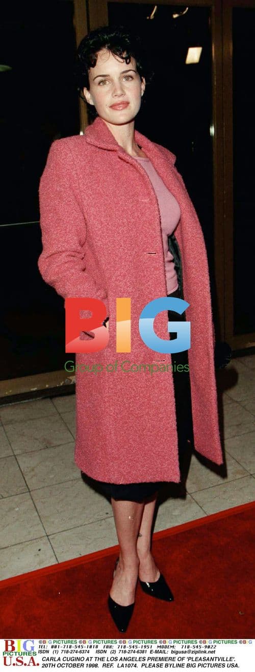 Carla Cugino at 'Pleasantville' premiere