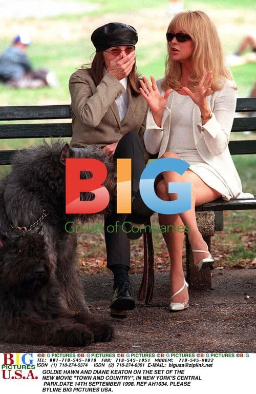 Goldie Hawn and Diane Keaton on the Set of 'Town and Country'