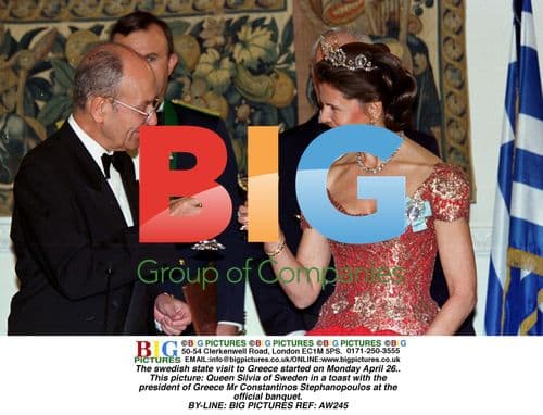 Queen Silvia of Sweden toasts Greek president