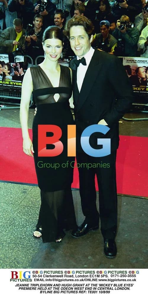 Jeanne Triplehorn and Hugh Grant at Mickey Blue Eyes Premiere