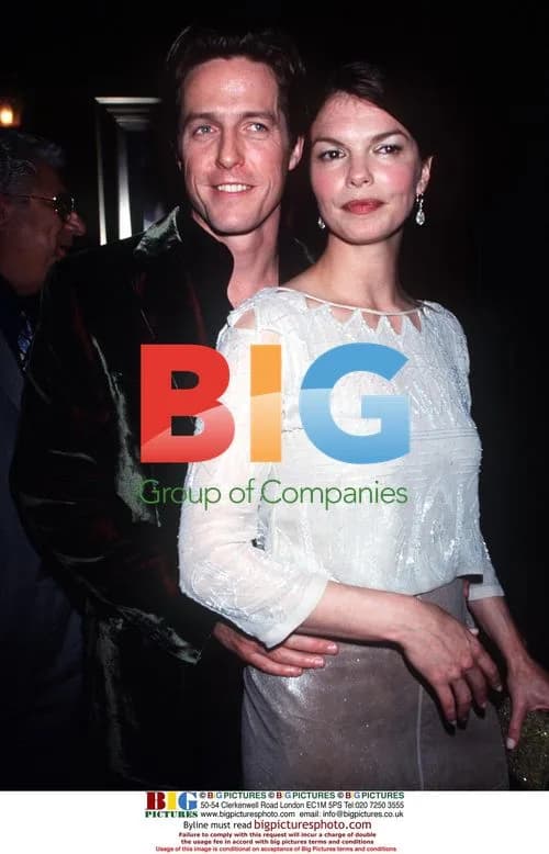 Hugh Grant and Jeanna Triplehorn at "Mickey Blue Eyes" Premiere