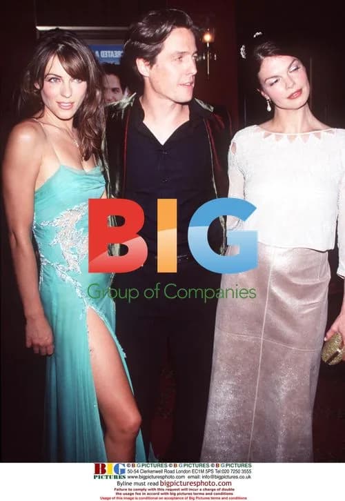 Liz Hurley, Hugh Grant at "Mickey Blue Eyes" Premiere