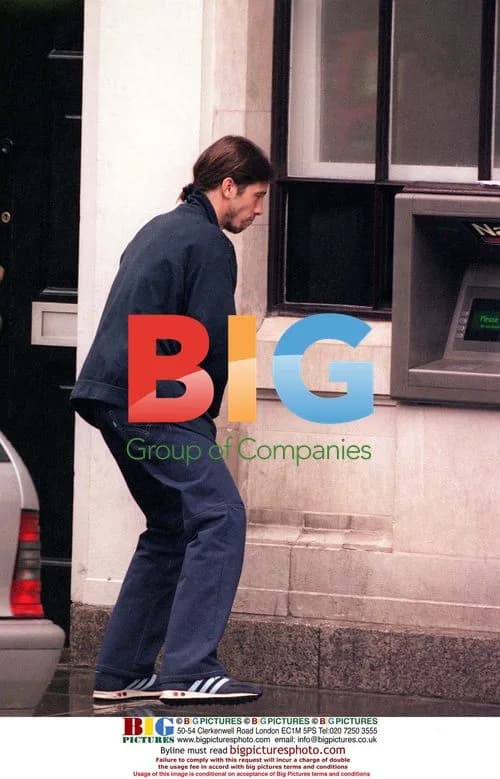 Jay Kay Withdraws Cash in Knightsbridge