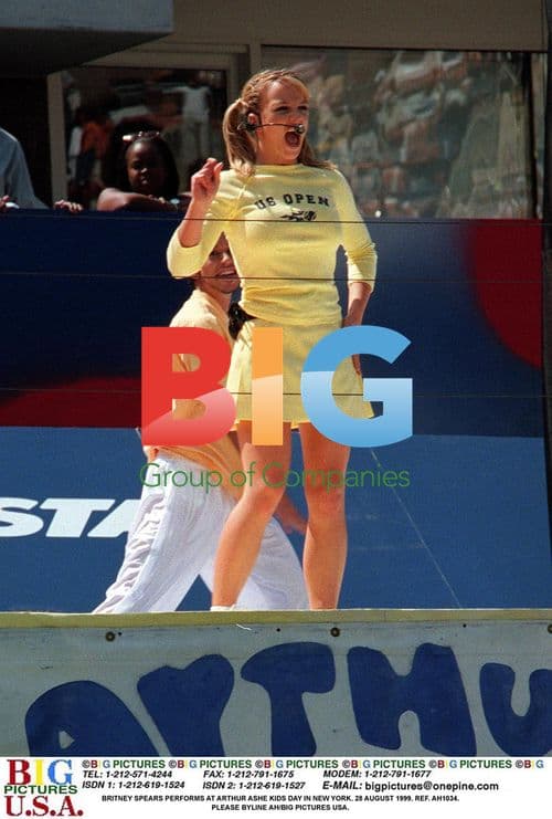 Britney Spears performs at Arthur Ashe Kids day