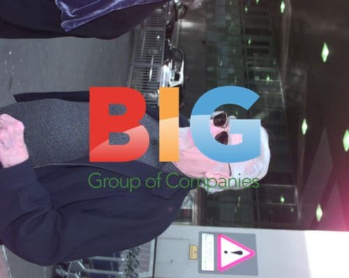 James Coburn arrives in London