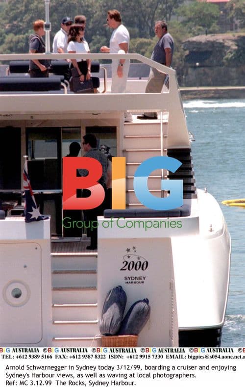 ARNOLD SCHWARZENEGGER IN SYDNEY HARBOR