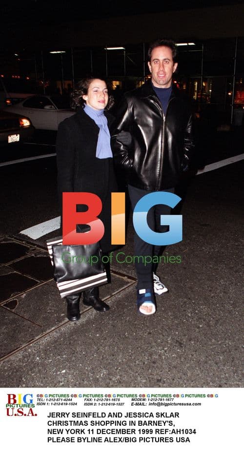 JERRY SEINFELD AND JESSICA SKLAR CHRISTMAS SHOPPING