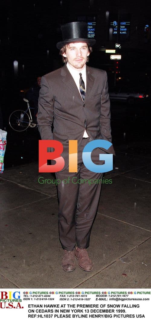 Ethan Hawke at Snow Falling on Cedars Premiere