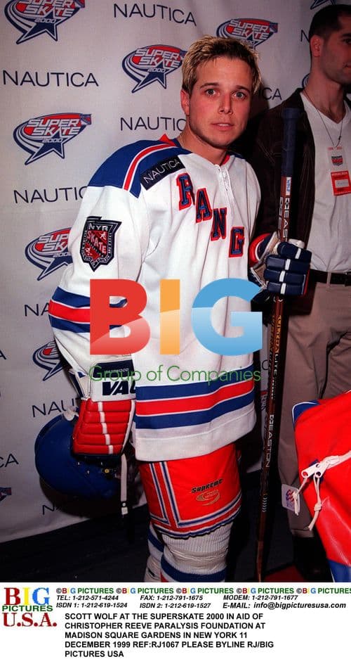 Scott Wolf at SUPERSKATE 2000 benefit