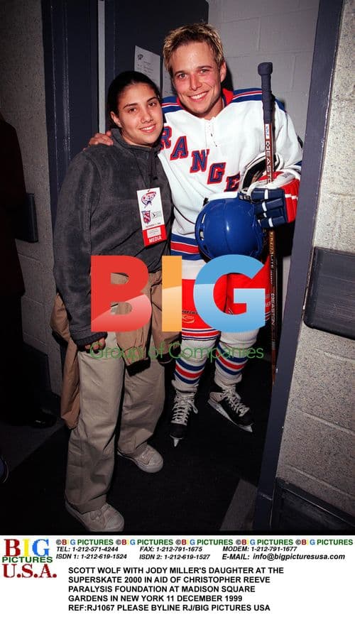 Scott Wolf at Superskate 2000