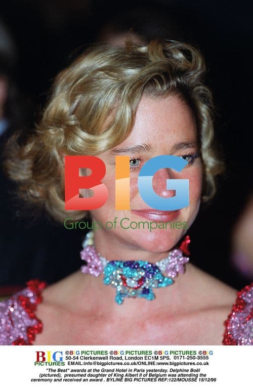 Delphine Bol Wins "The Best" Award in Paris