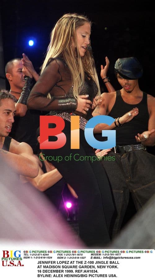 JENNIFER LOPEZ AT THE Z-100 JINGLE BALL