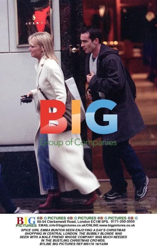 Emma Bunton Christmas Shopping