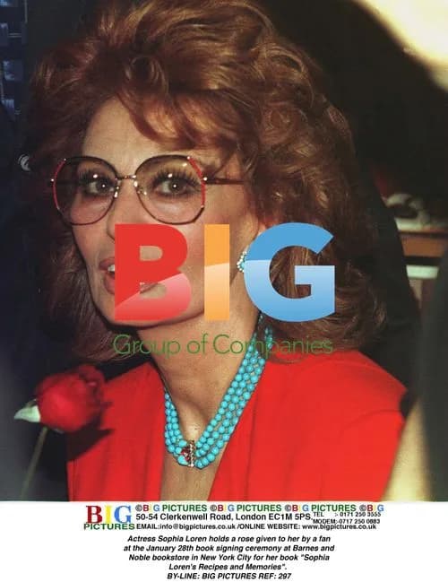 Sophia Loren at Book Signing