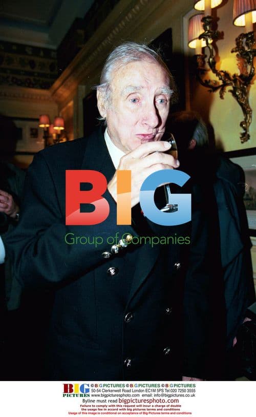 Spike Milligan at 1998 Oldie Awards