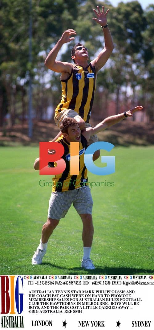 Philippoussis and Cash Promote Aussie Football Club