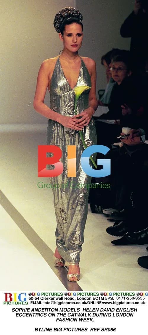 SOPHIE ANDERTON MODELS HELEN DAVID ON CATWALK