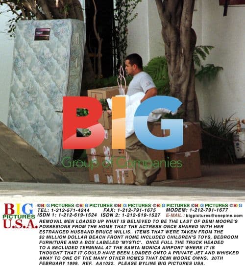 Demi Moore's Possessions Removed From Home