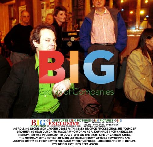 Chris Jagger Joins Band on Stage in Berlin