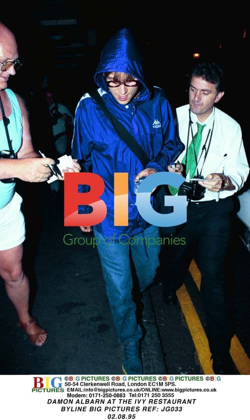 DAMON ALBARN AT THE IVY RESTAURANT