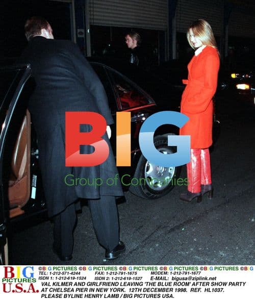 Val Kilmer and girlfriend leaving 'The Blue Room'