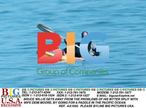 Bruce Willis Enjoys Paddle in Pacific