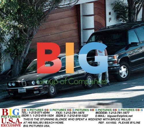 BRUCE WILLIS WITH MYSTERY BLONDE WOMAN