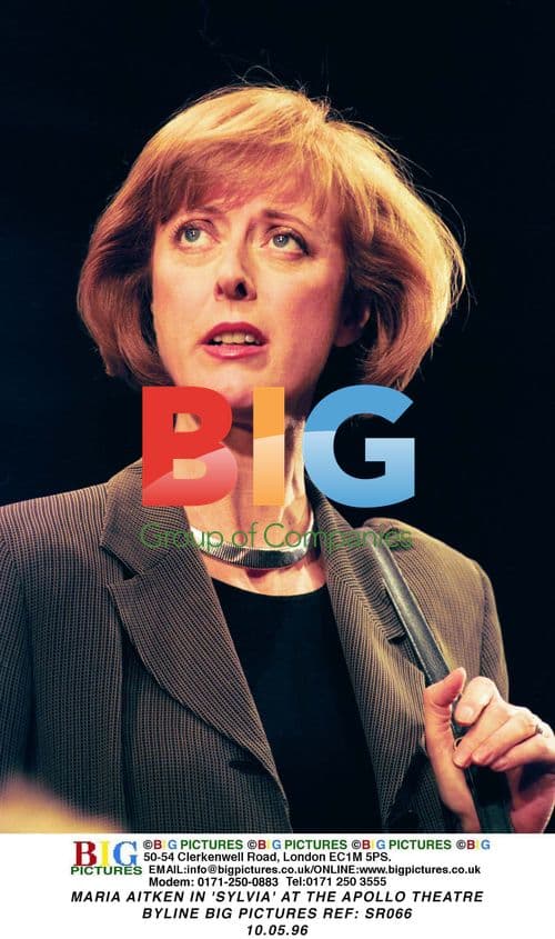 Maria Aitken in 'Sylvia' at Apollo Theatre