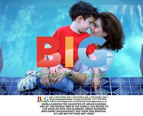 Nabila Kasoghi & family move to LA