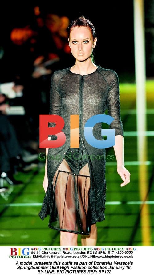 Donatella Versace SS1999 Fashion Show