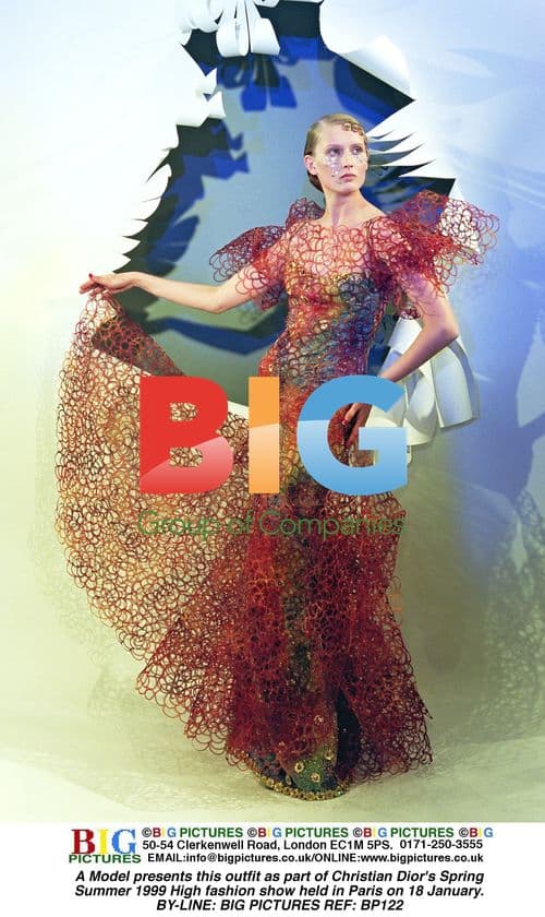 Dior Spring/Summer 1999 Runway