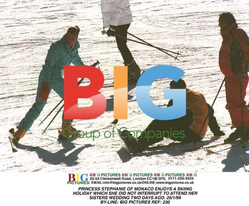 PRINCESS STEPHANIE SKIS ON HOLIDAY