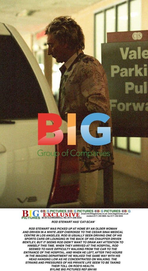 ROD STEWART Visits Cedar Sinai Medical Center