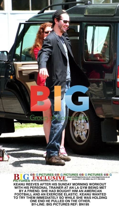 Keanu Reeves Tries New Workout Gear